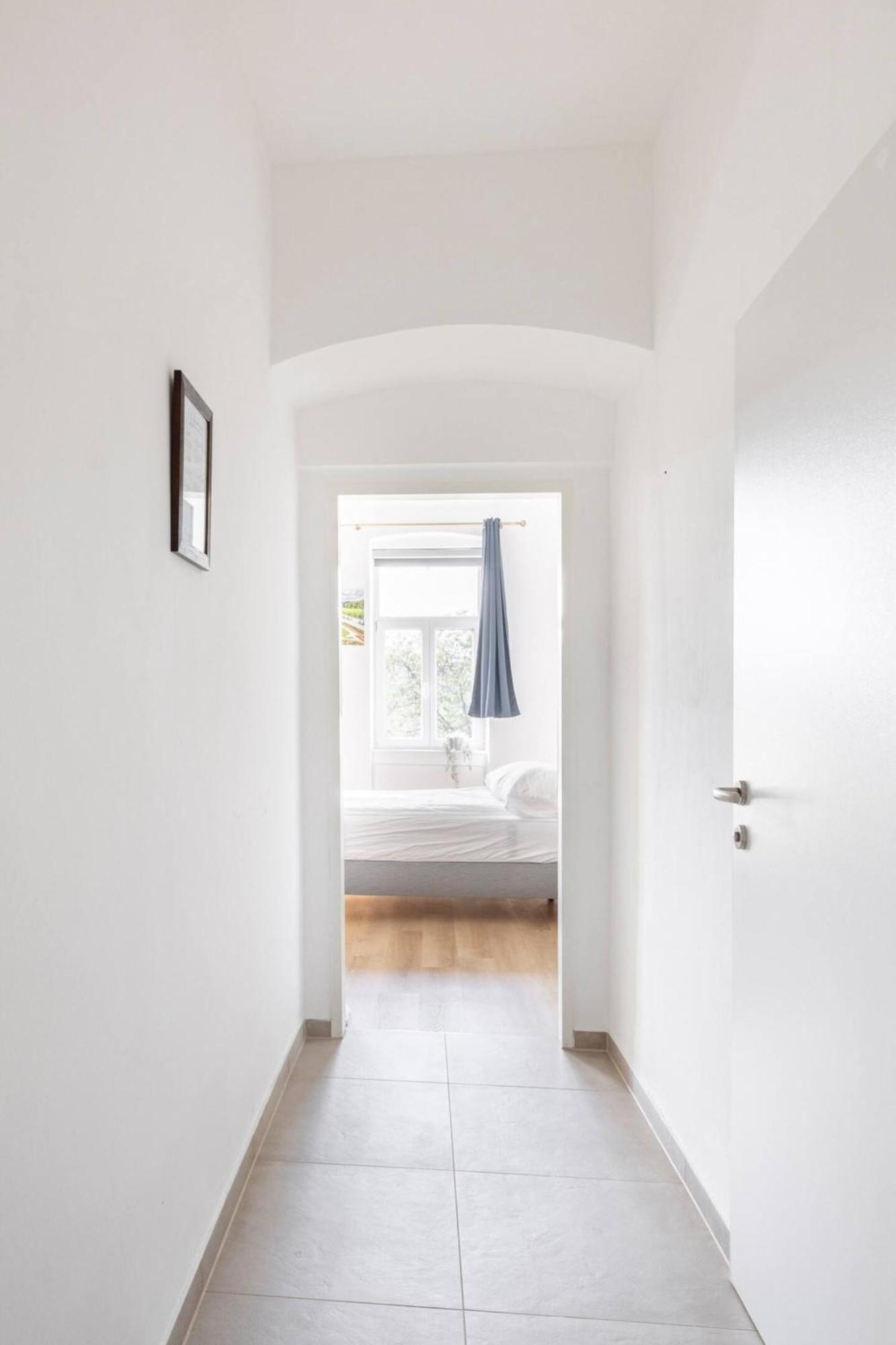 Apartment Near Schoenbrunn & Metro Wien Exterior foto