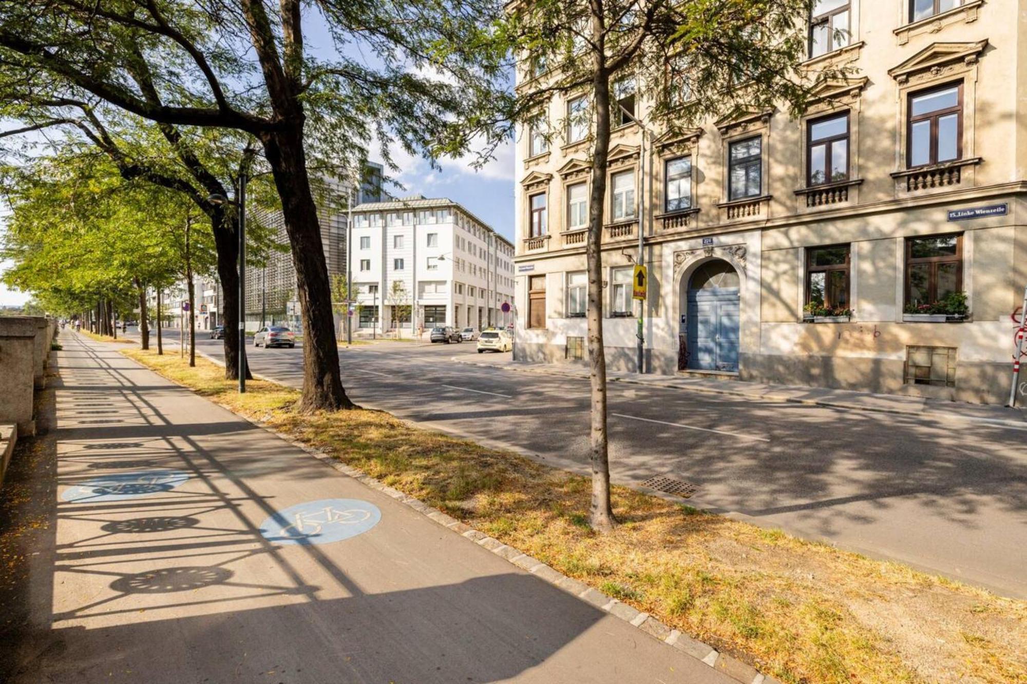 Apartment Near Schoenbrunn & Metro Wien Exterior foto